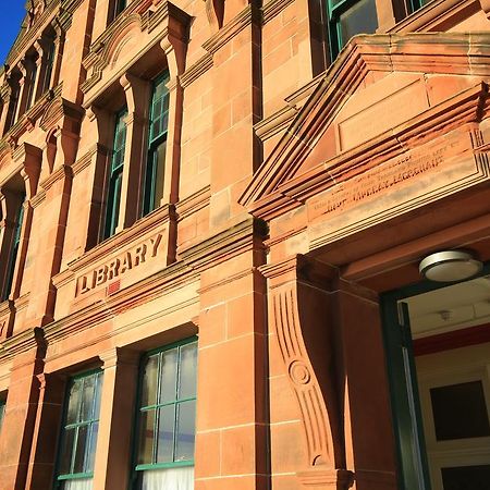 Murray Library Анструтер Экстерьер фото